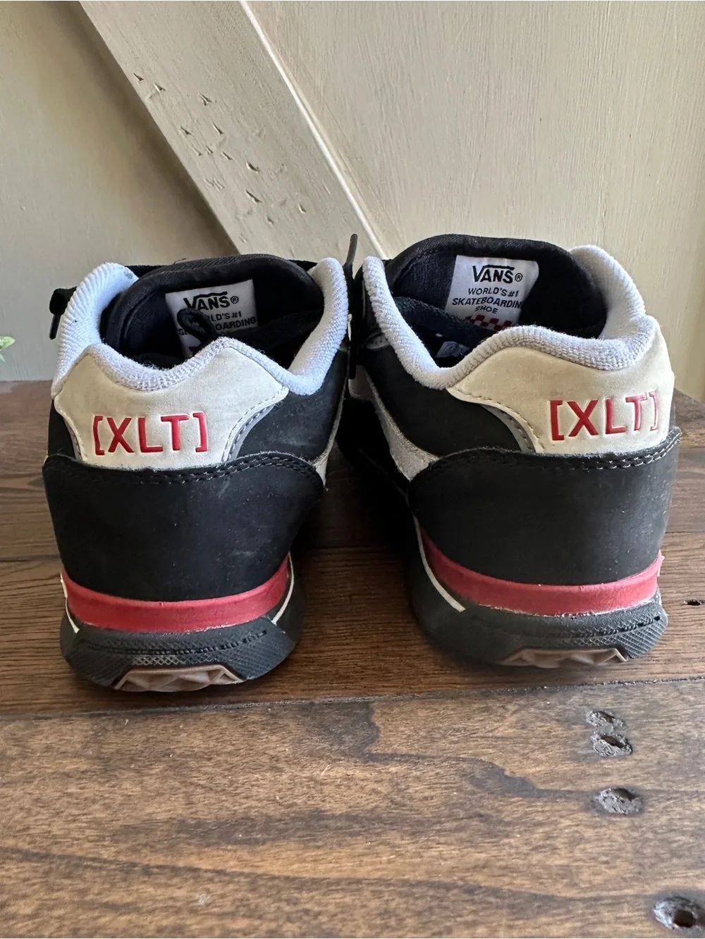 Vans Rowley XLT Skate Shoes Black White Red Men’s 4.5 Women’s 6 Sneakers